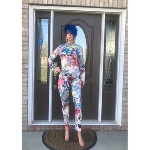 Multi colored graphic jumper. 0053